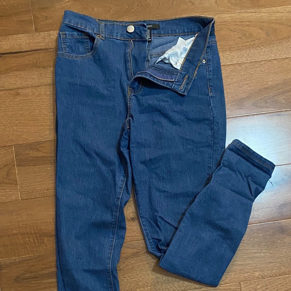 Forever 21 High-Waisted Jeans W/ Pockets